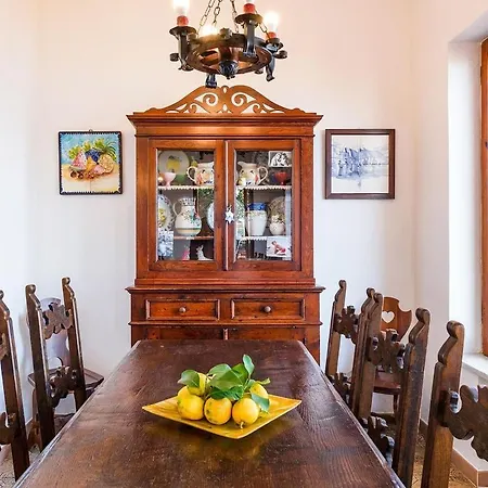 Casa Jasmine With Magnificent View Vakantiehuis Sorrento