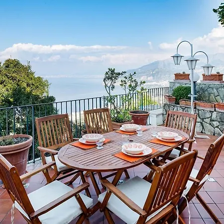 Casa Jasmine With Magnificent View Sorrento