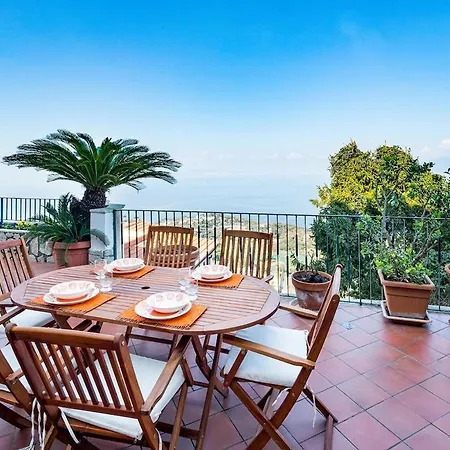 Casa Jasmine With Magnificent View * Sorrente