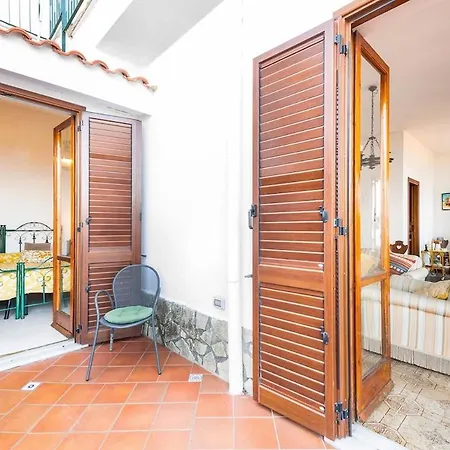 Casa Jasmine With Magnificent View * Sorrente