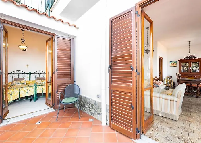 Casa Jasmine With Magnificent View * سورينتو